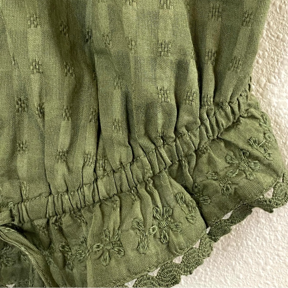American Eagle Button Front Eyelet Lace Detail Crop Top - XS - Picture 7 of 15